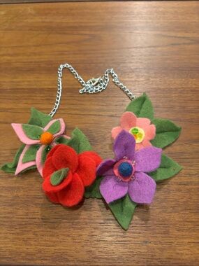 Hand Crafted Red Purple Pink Floral Felt Necklace
